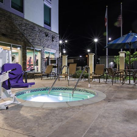 Hyatt Place Делано Екстериор снимка