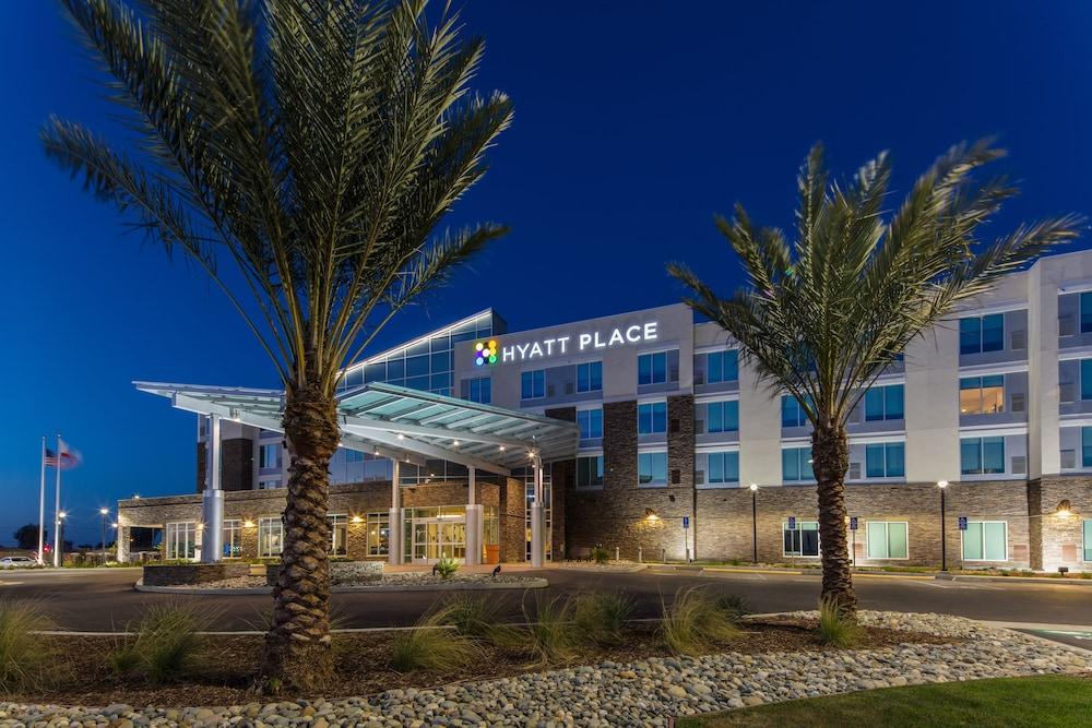 Hyatt Place Делано Екстериор снимка