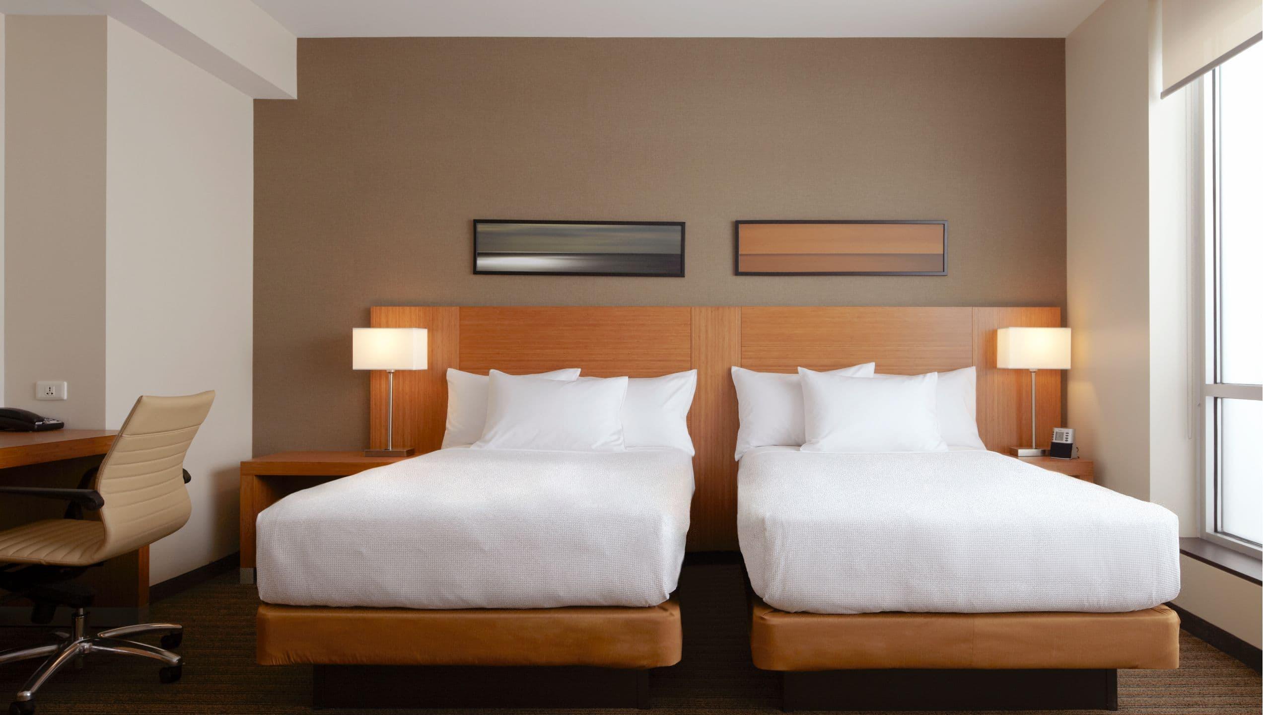 Hyatt Place Делано Екстериор снимка