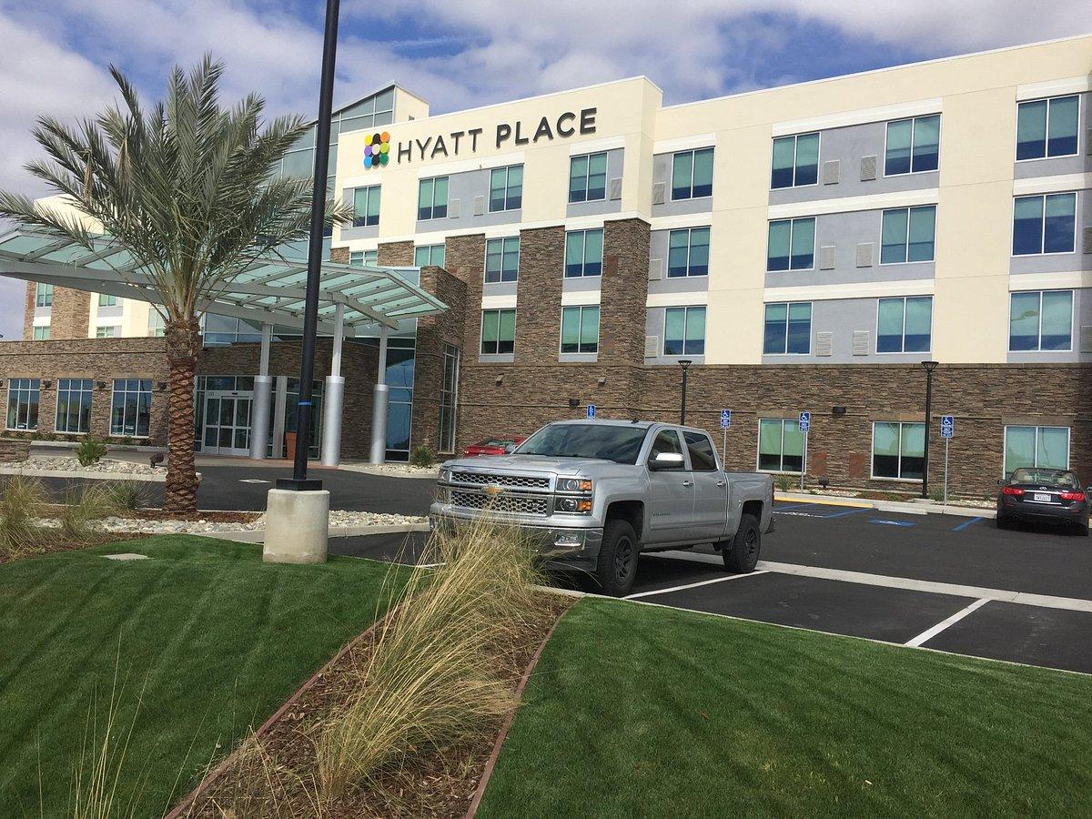 Hyatt Place Делано Екстериор снимка