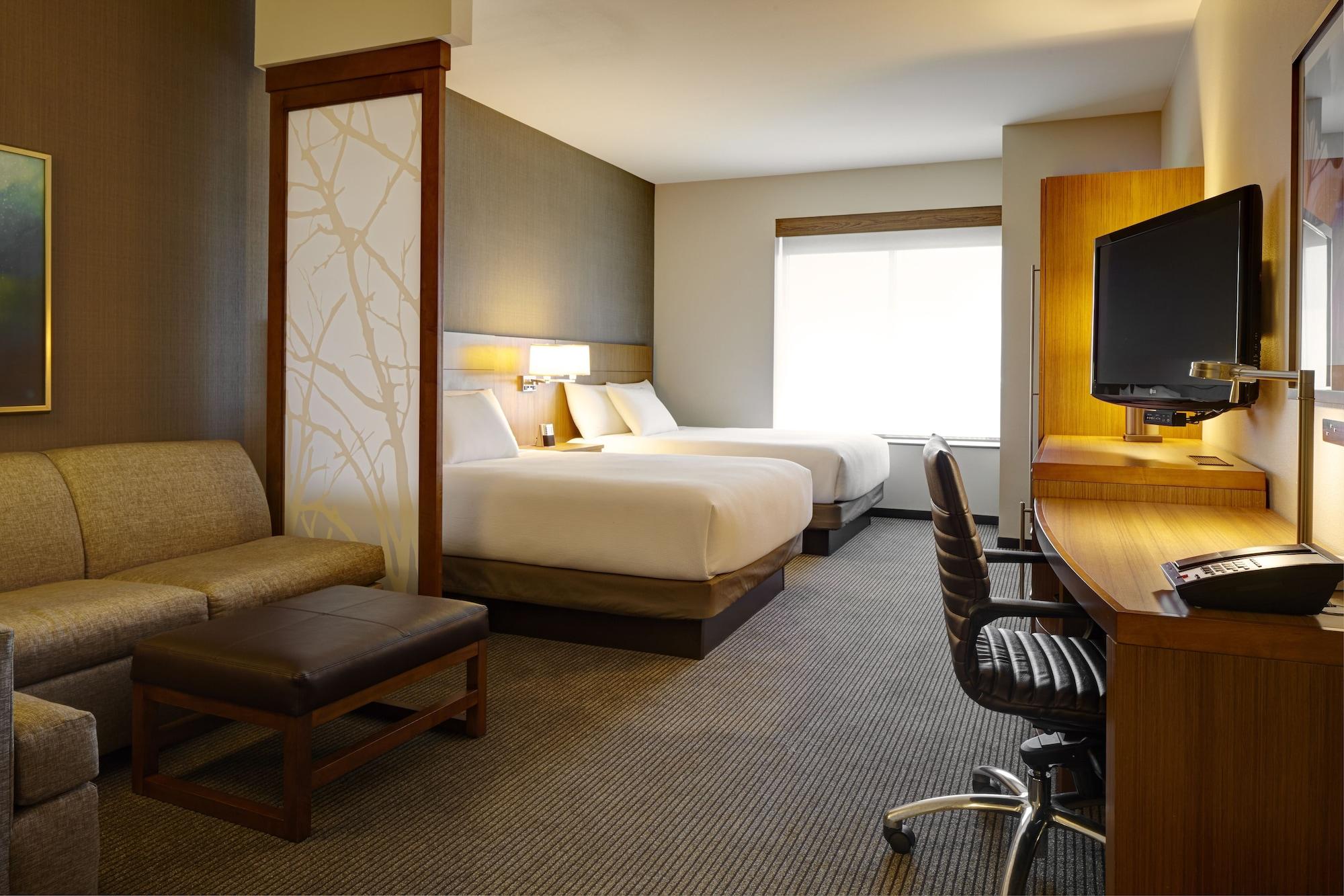 Hyatt Place Делано Екстериор снимка