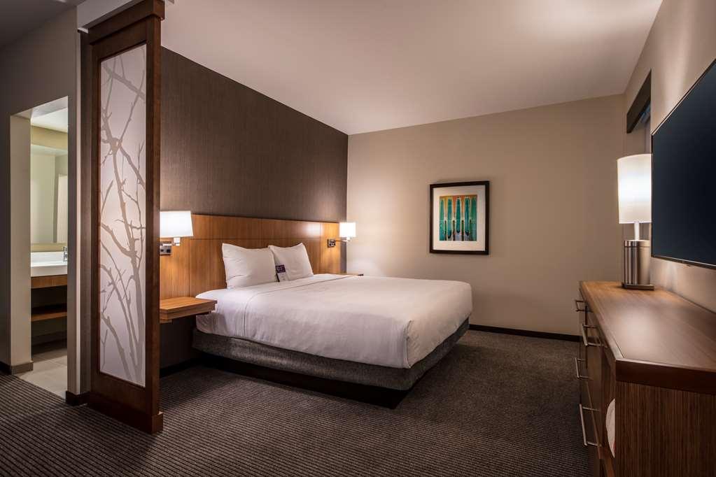 Hyatt Place Делано Стая снимка