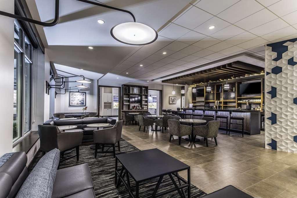 Hyatt Place Делано Ресторант снимка