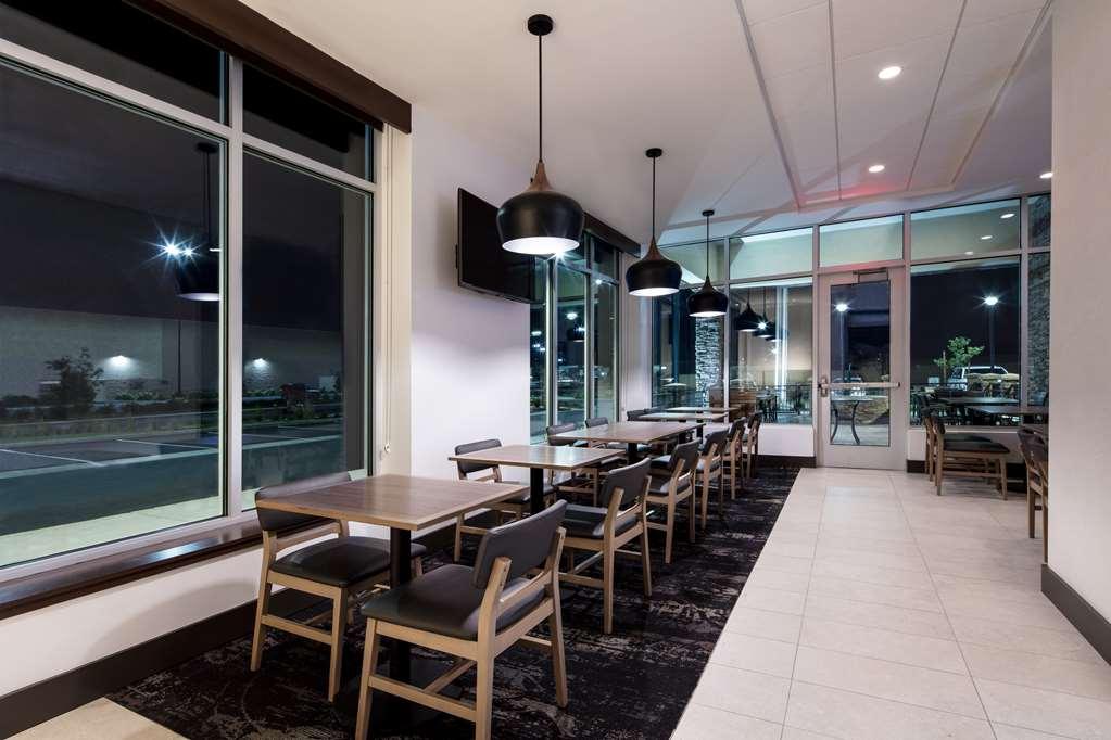 Hyatt Place Делано Ресторант снимка
