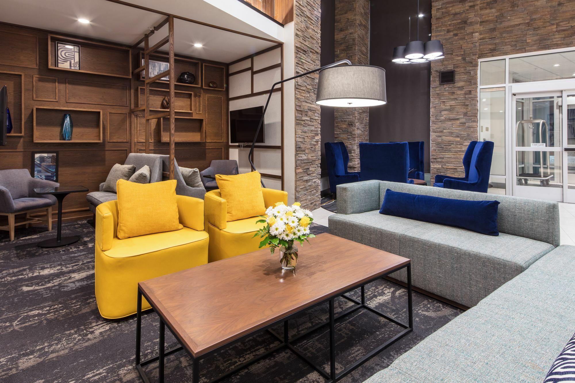 Hyatt Place Делано Екстериор снимка